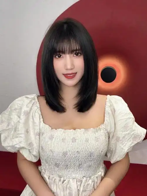 这款锁骨发不管圆脸大脸盘子脸肉肉脸都适合