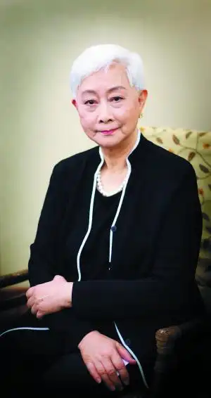 卢燕再演如梦之梦激情奔九旬少女梦不灭