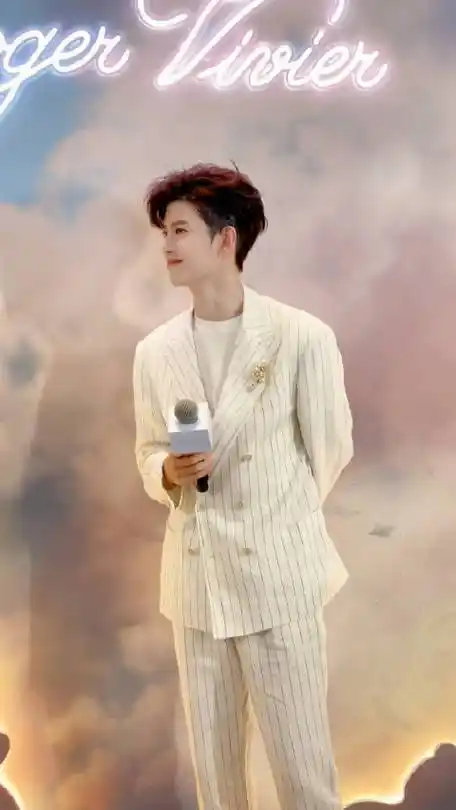 任嘉伦成都线下活动人气##任嘉伦成都##任嘉伦成都活动人气