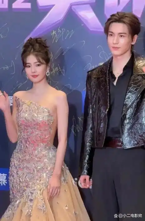 尖叫之夜看点魏大勋上台镜头对准秦岚张凌赫白鹿同框无交流