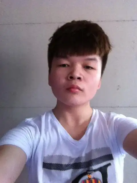 丑胖子男_男胖子相片_400斤男胖子