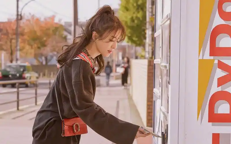 大陆明星,美女,美女明星,街拍,秦岚,演员,大陆女明星,壁纸,1920x1200