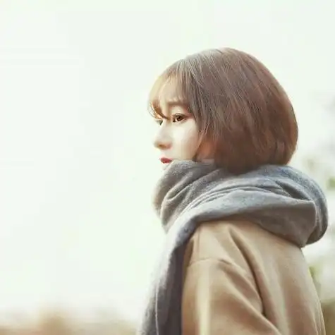 唯美图片大全短发女生头像大全