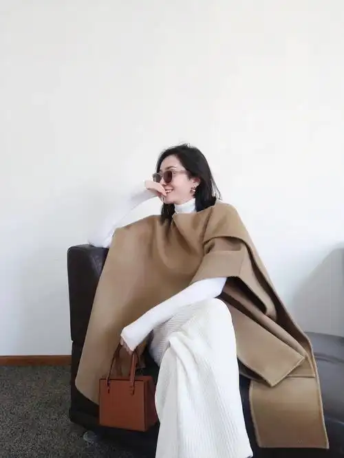 ootdcos这件气质斗篷披肩jilsander平替