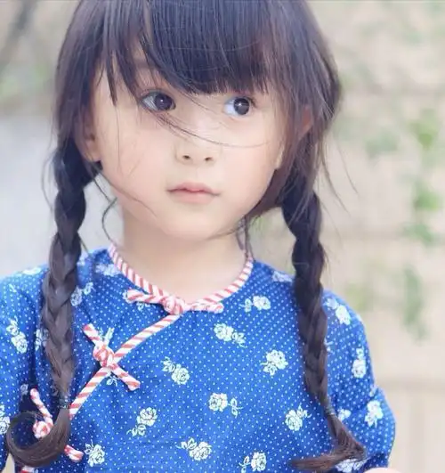 刘楚恬在哪个学校(刘楚恬学校照片)-爱妻自媒体