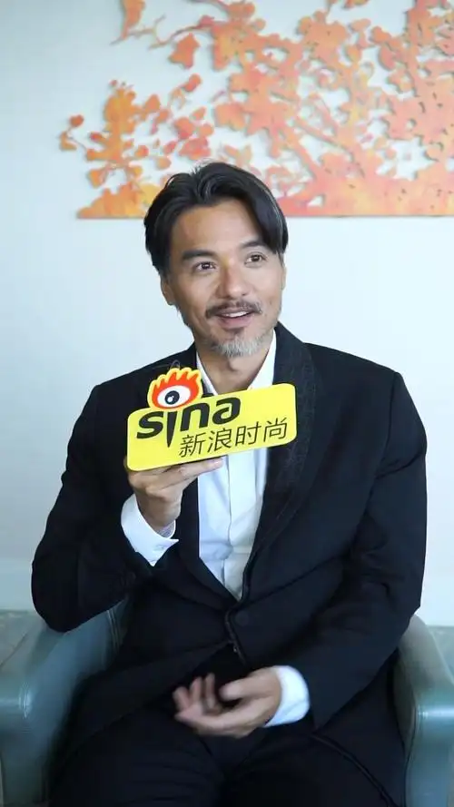 新浪时尚@冯德伦 专访