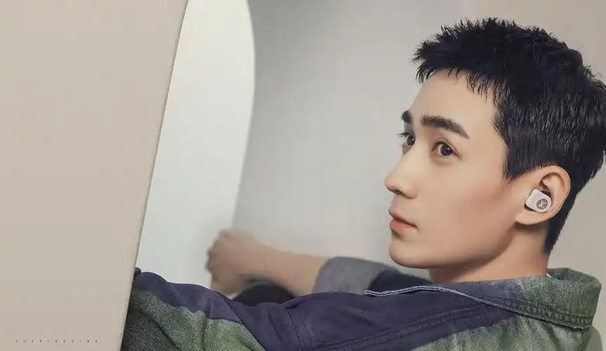 有没有朱一龙的电脑壁纸?(非粉勿入)? - 知乎