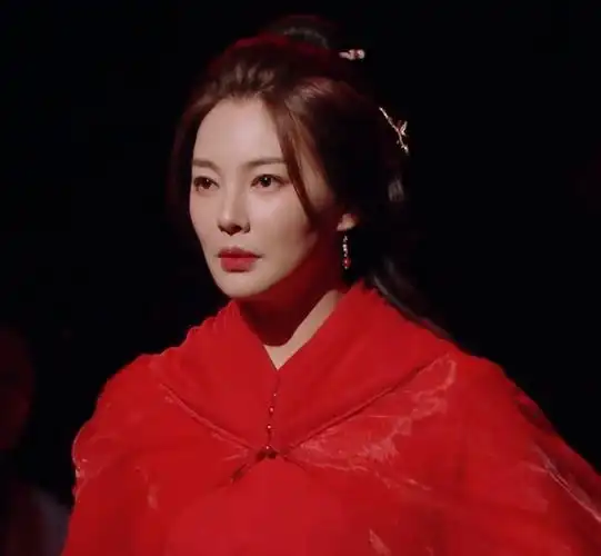 张雨绮古装妆造被骂油腻?网友:你没事吧?