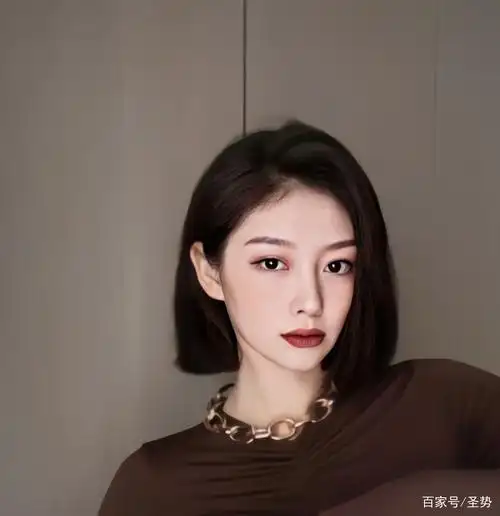 5款适合菱形脸的发型,再也不用为了选发型而发愁了!