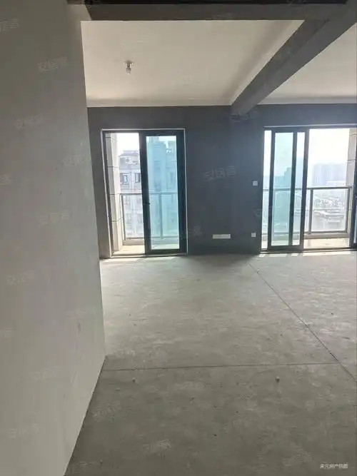 无锡房产网>无锡二手房>宜兴二手房>新庄二手房>龙湖阳光城璞悦>1000