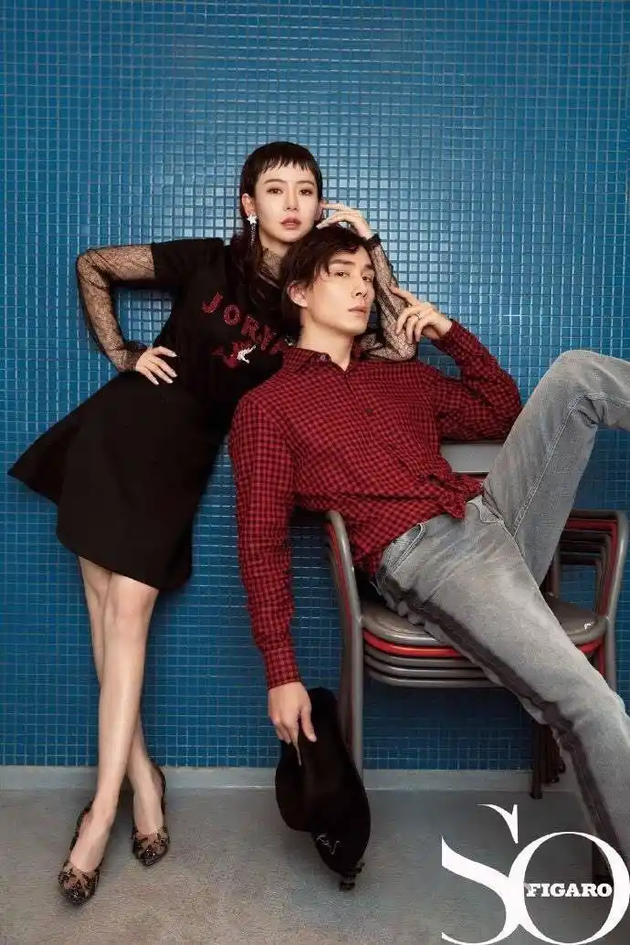 戚薇李承铉登杂志封面,顶着狗啃刘海拍大片,果然气质是关键!