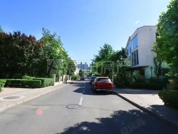 北京朝阳酒仙桥嘉林花园园林别墅(价格可议)  嘉林花园   酒仙桥