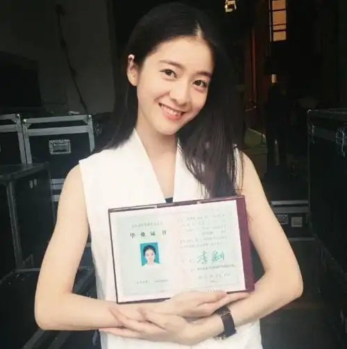 "小郭襄"张雪迎高考总分415 超本科线69分