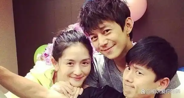 何炅妻子终现身?陪跑20多年却始终不被认可,何炅到底在怕什么?