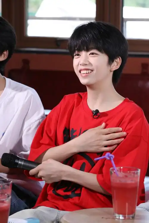 四代星期五练习生13#tf家族四代《星期五练习生》花絮照陈浚铭 王浩