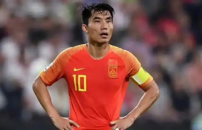 在我眼里,郑智是中国最后一个可以代表国际水平的中国男足球运动员