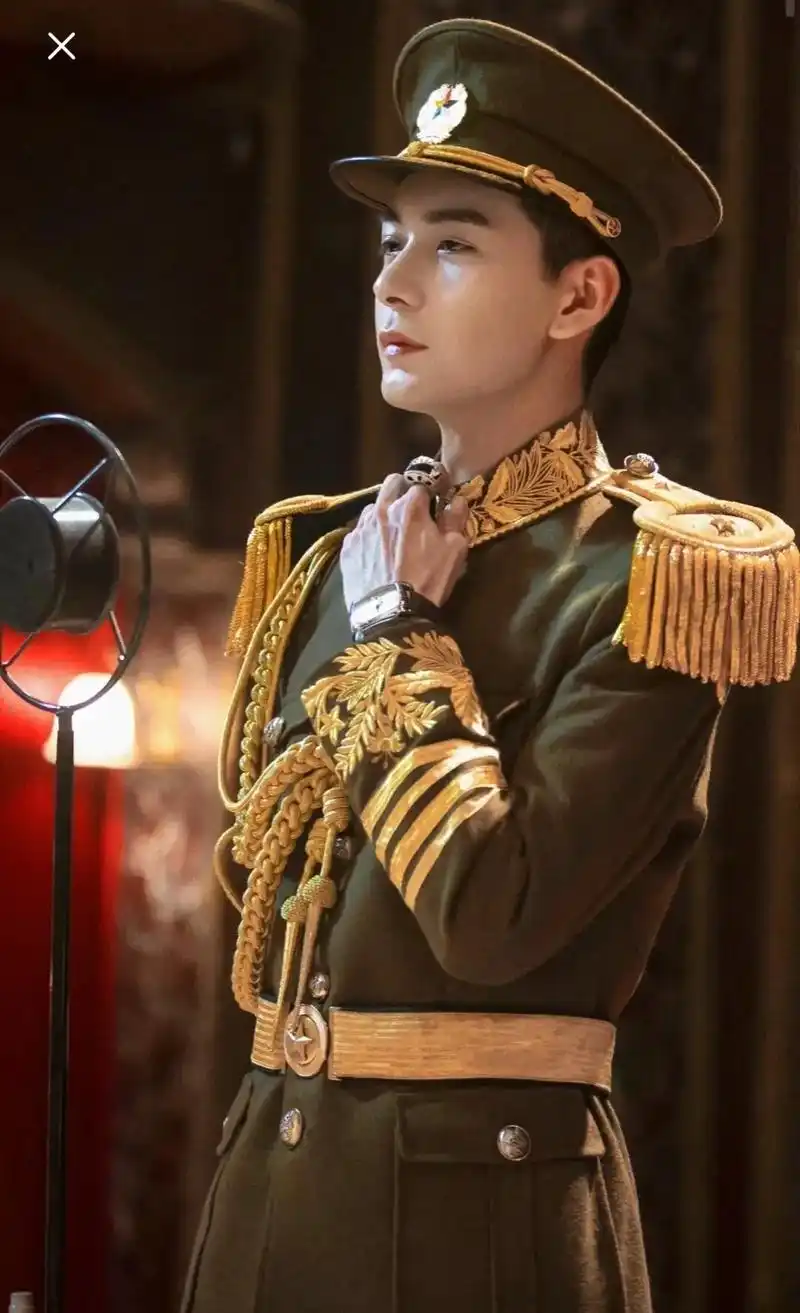 在军阀混乱的年代,成为最年轻的上海王.#陈星旭 #一见倾心  - 抖音