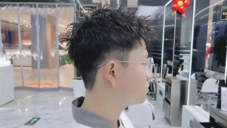 男士发型钢夹烫