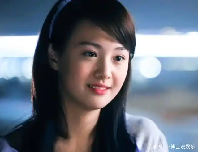 胖10斤的郑爽美出新天际!广告照青春迷人,网友:是我爱的楚雨荨