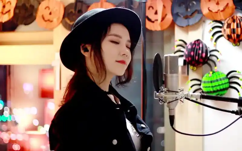 jfla-- youtube 翻唱女歌手