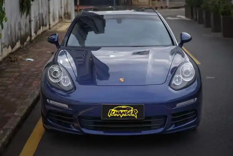 保时捷帕拉梅拉贴膜ichangericr改变者超亮金属银河蓝