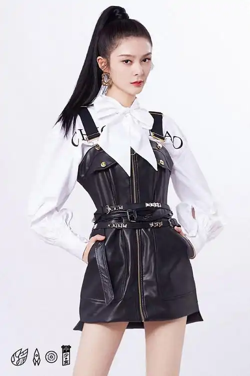 > 火箭少女101双11晚会酷飒写真图片(10/11)