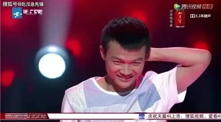 周深的逆袭人生从伪娘到宝藏歌手的他都经历了什么