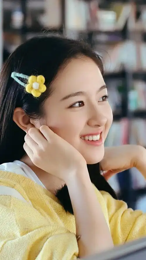 李兰迪95后女星北京人甜美可爱