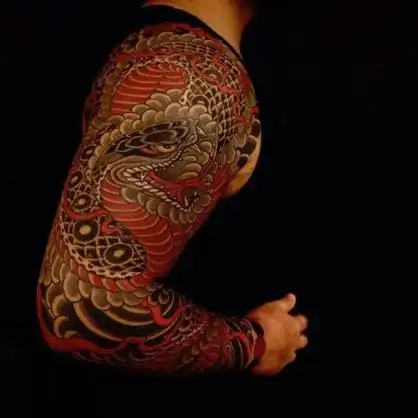 9张很有感觉的老传统半甲花臂纹身图案