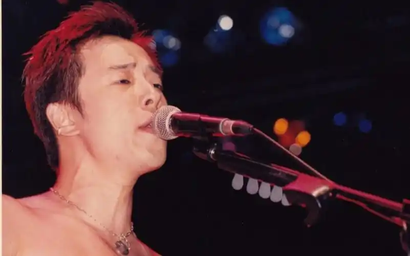 演唱会–金属狂人直传[视频类型] 音乐现场#beyond,黄家驹,黄贯中