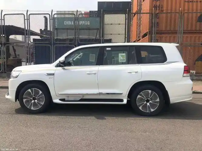 丰田酷路泽5700价格12气底升现车配置v8底价来袭