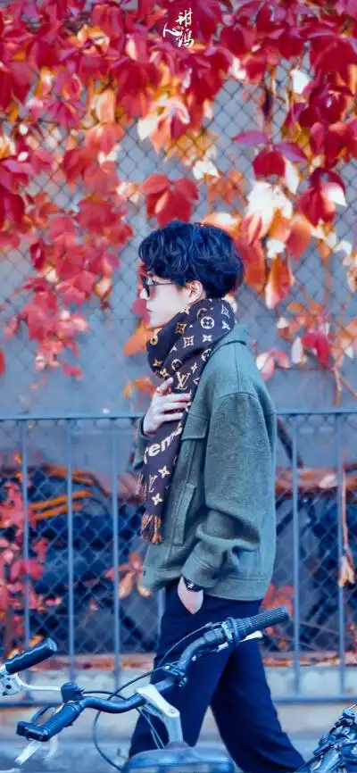 王一博壁纸聊天背景