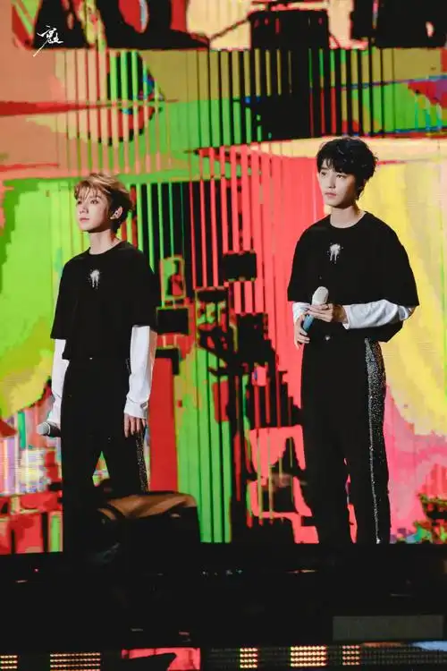 凯源超话9798#岁月情长,竹马成双#故事的开始 是我们一起唱歌92