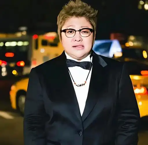 韩红女歌手个人资料