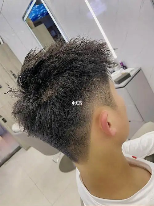 锡纸烫前刺飞机头