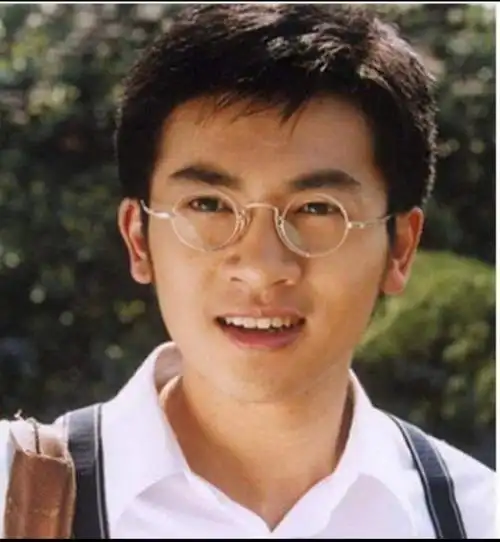 苏有朋被指整过容,自己却从来不承认,如今在他的脸上已初见端倪