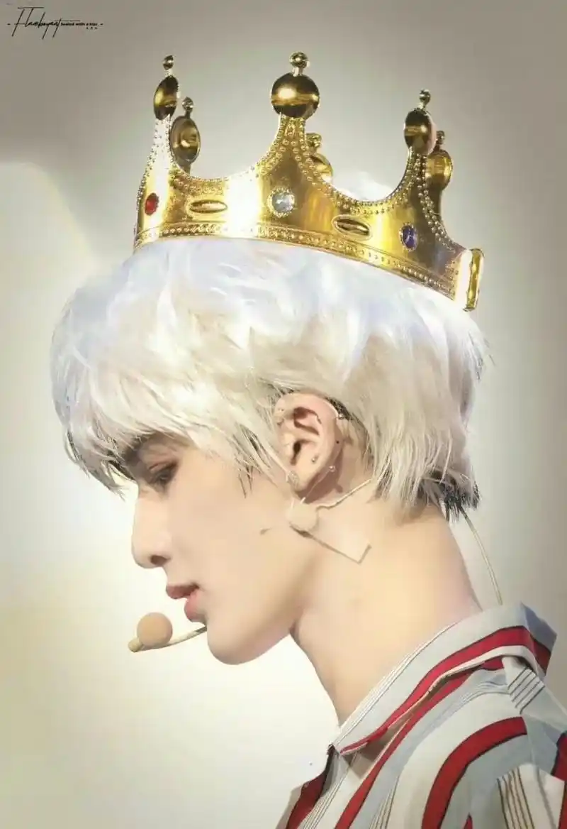 恭喜朱正廷出道2000天.#朱正廷 #从漫画里走出来的男孩  - 抖音