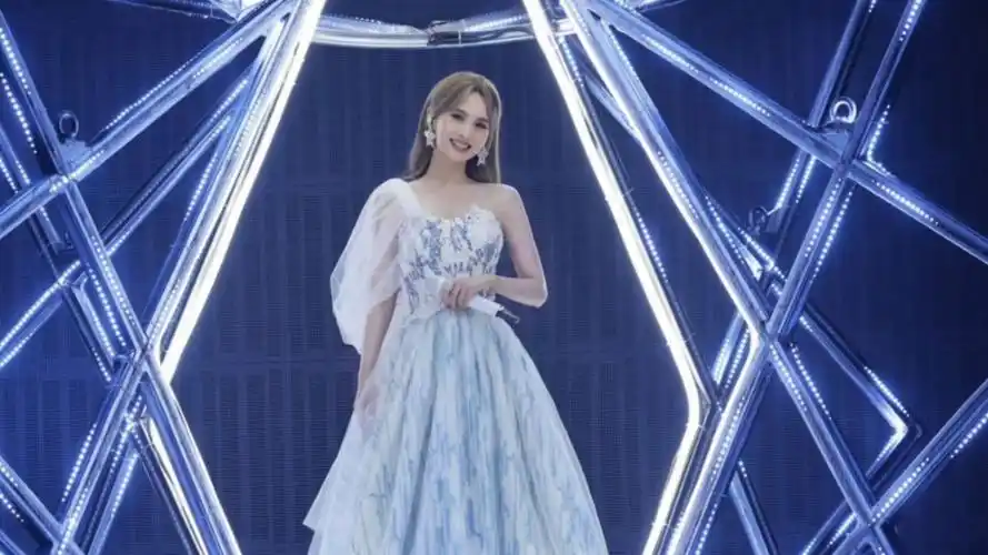 杨丞琳说河南人爱骗人,被骂后火速道歉,网友不买账扒出更多黑历史