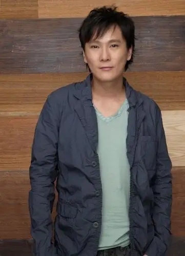 张信哲_明星写真_图集_电影网_1905.com