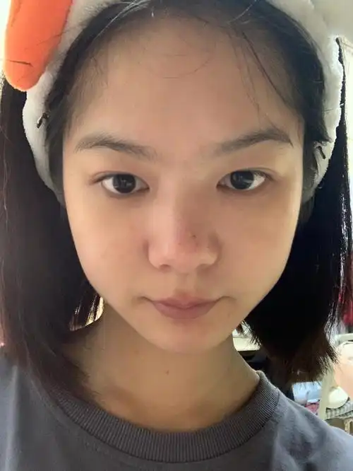 普通人用倩碧镭射瓶珀莱雅双抗的美白分享