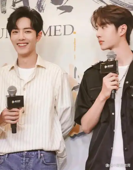 2022年的肖战和王一博,愿深情不会败给时间