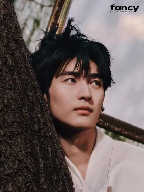 sickymag.chn issue 3##黄俊捷梦境燃烧大片