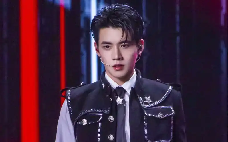 【r1se 任豪】【炙热的我们】重制版直拍 疯狂踩点 hard carry