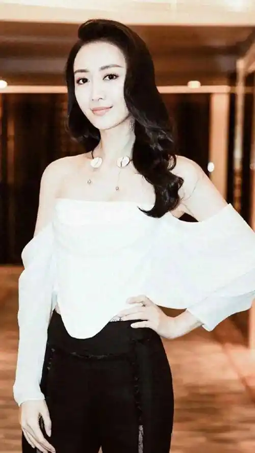 励志女神王鸥_梦想_演技_社会