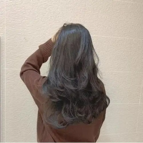 发型欣赏——最美烫半头