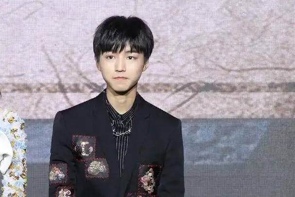 王俊凯三部电影齐聚大银幕,究竟哪一部能成为票房黑马?