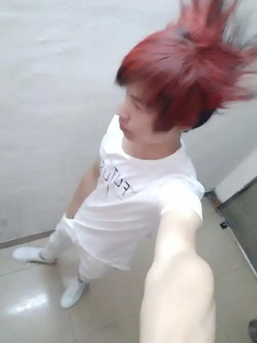 90后杀马特,非主流,残血,葬-杀马特安小田应用