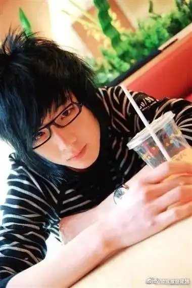 青涩时期的刘宇宁