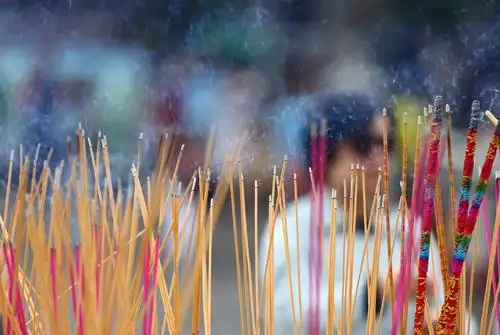 烧香拜佛祈福的句子上香时怎么说保佑的话