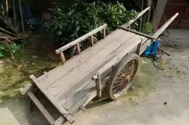 13种70-80年代常用的老物件,来挑战一下,你还能认识几种?